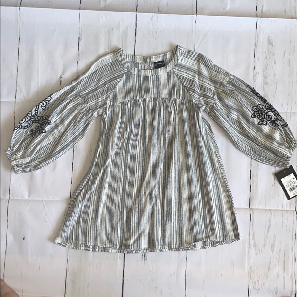 Shirt dress